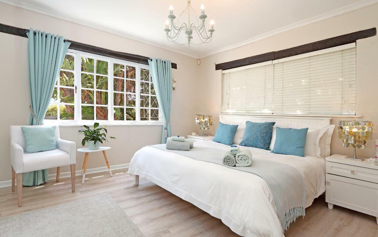 Hout Bay Beach Cottage Exterior photo