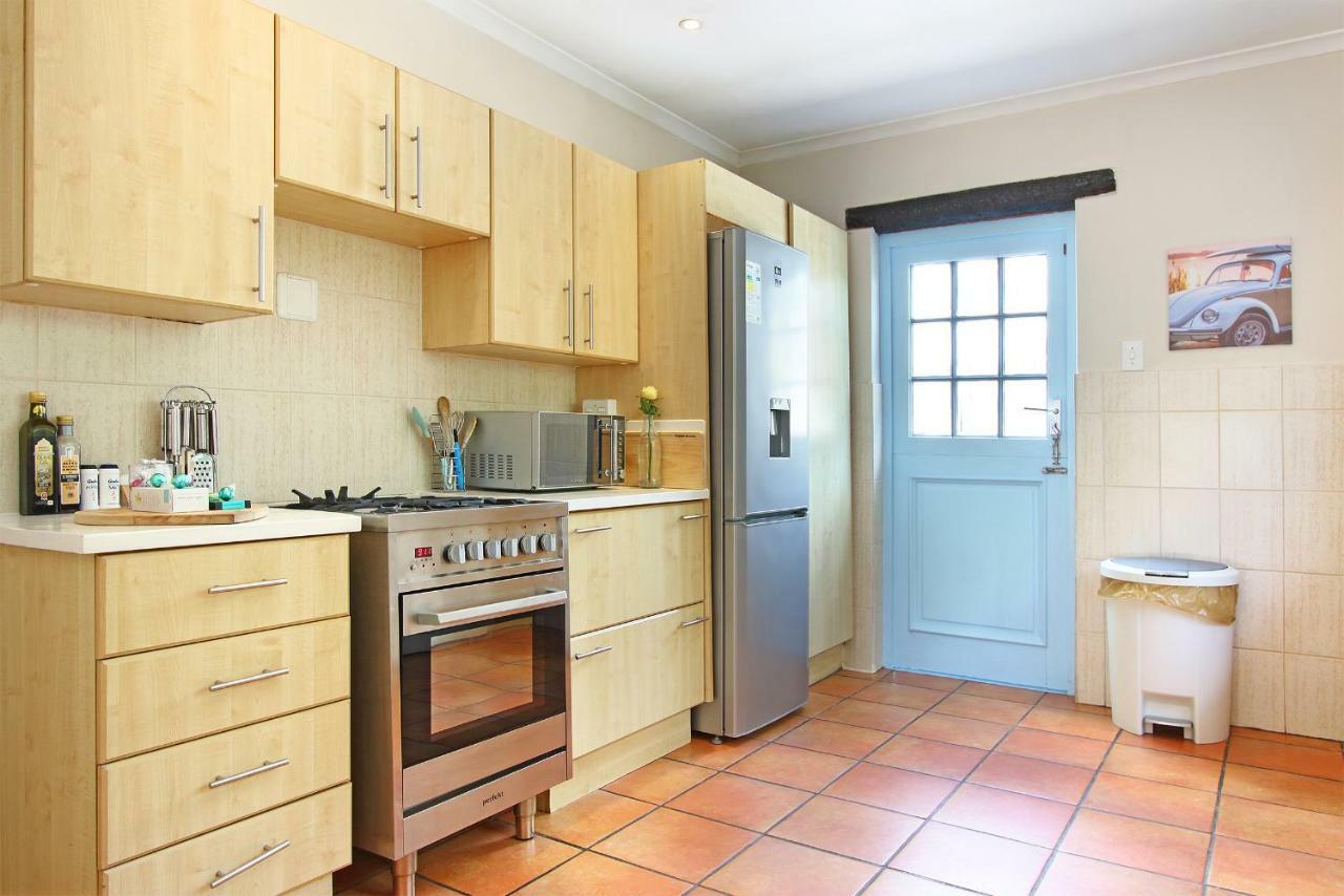 Hout Bay Beach Cottage Exterior photo